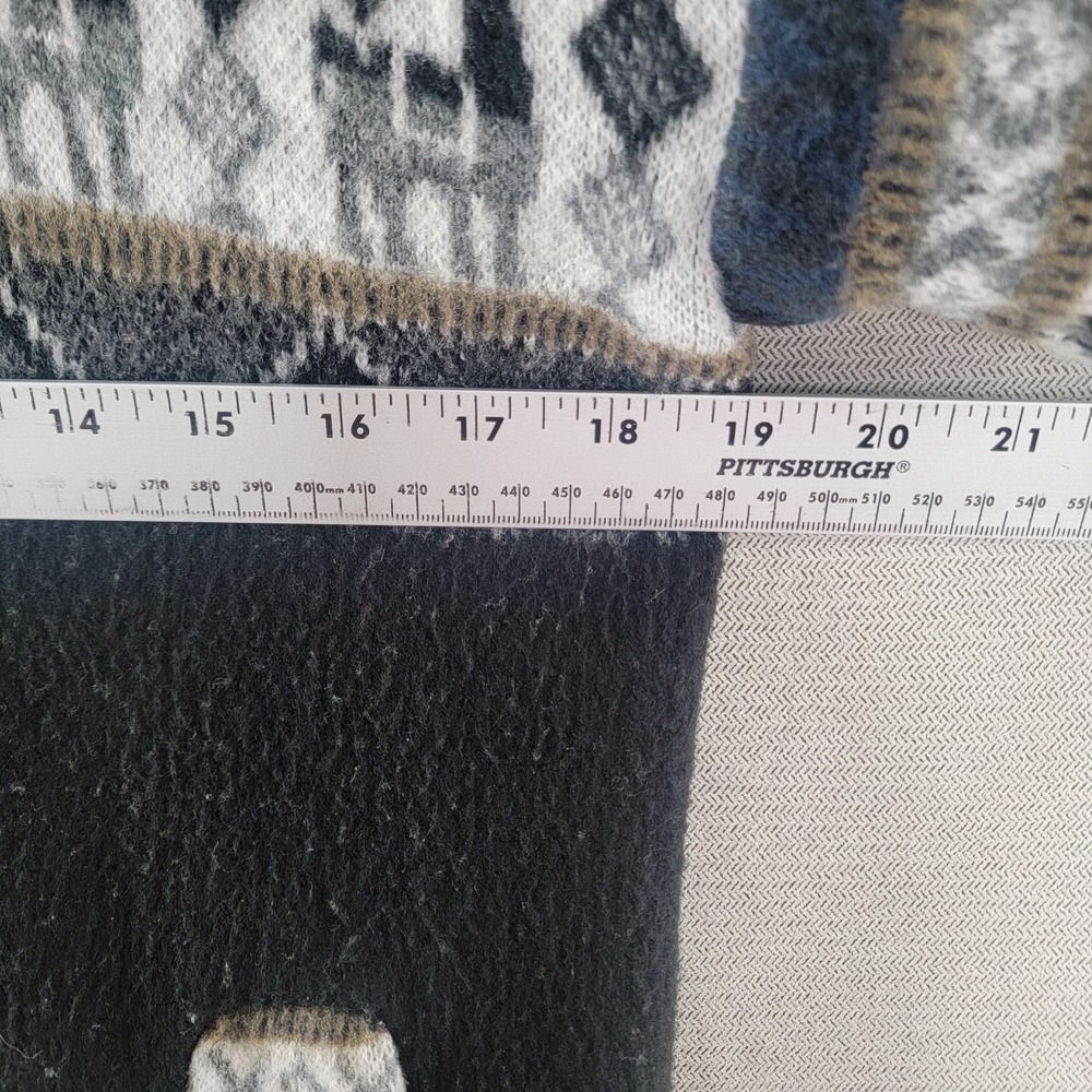 Inti Tejidos Womens Sweater Wool Lama Print Hooded Fair Isle Cardigan Size Small - Picture 4 of 6